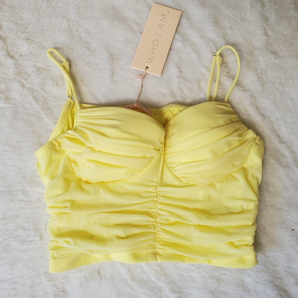 NWT WHO I AM SHIRRED MESH STRETCH CROP TOP